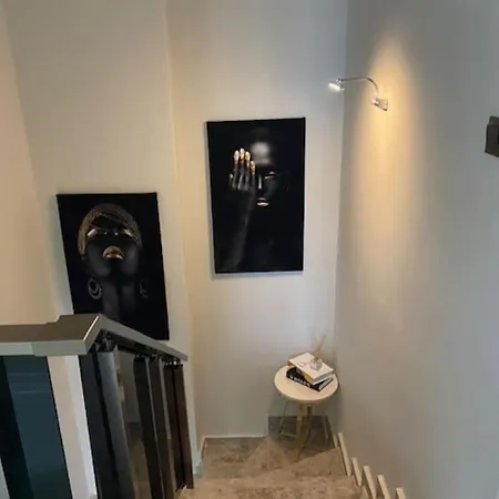 Lägenhet Retro 13 3+1 *