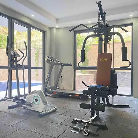 Retro 13 3+1 アパート アランヤ