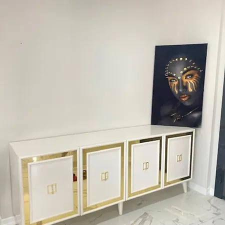 Retro 13 3+1 Apartment Alanya